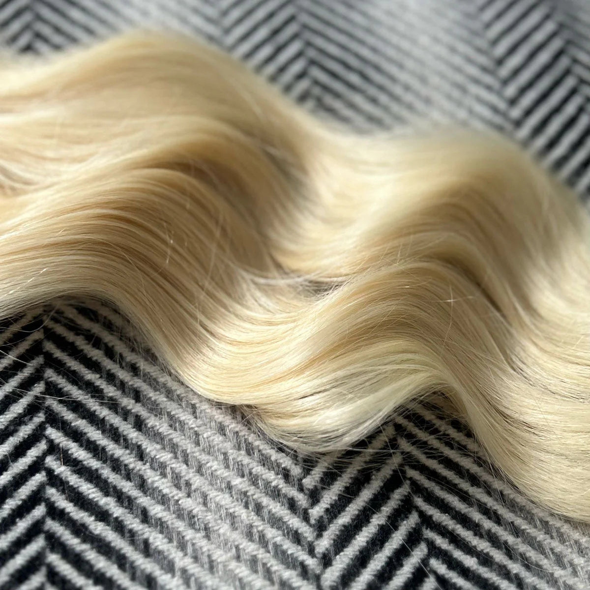 Tape Hair Extensions 21" #60 Platinum Blonde - 100% Human Hair