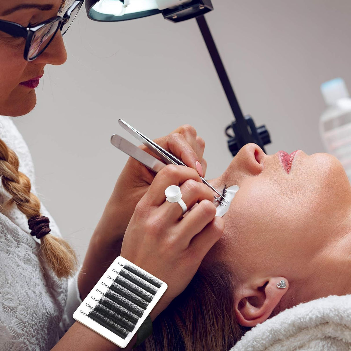 Eyelash Extension Hand Plate Lash Holder (7-14 mm)