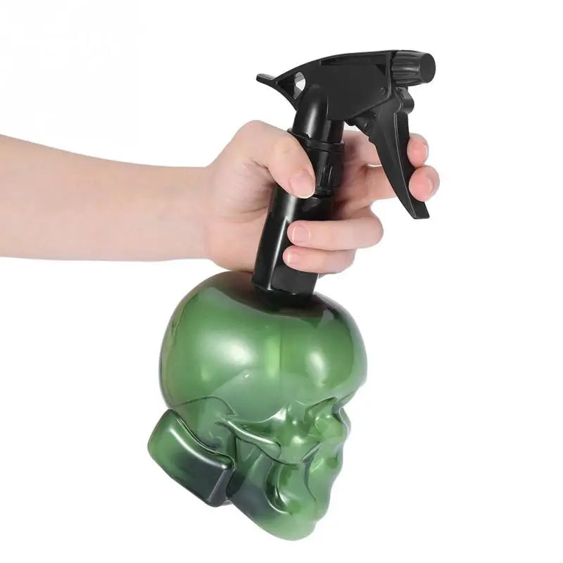 Skull shape water spray bottle barber/salon/hairdresser green 600ml - Theresia Cosmetics - barber tools - Theresia Cosmetics